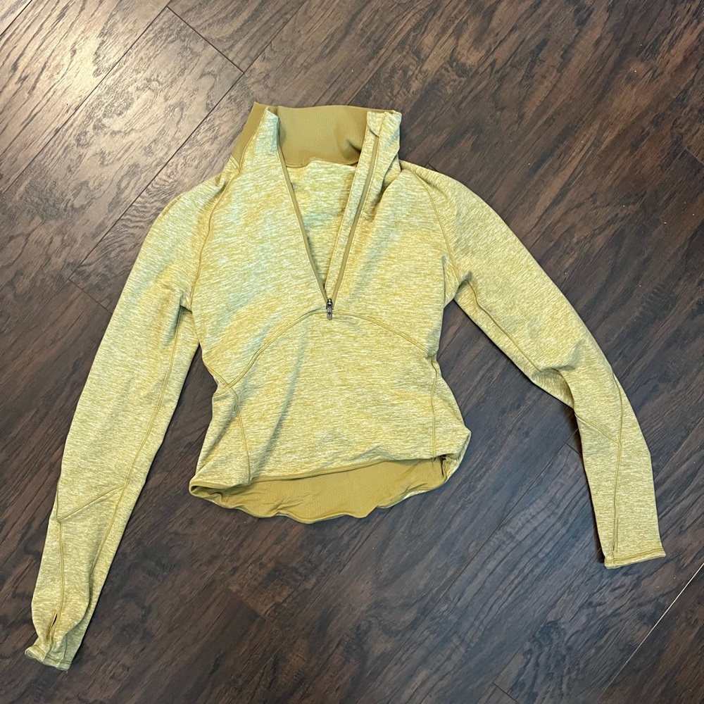 Lululemon cropped quarter zip running top